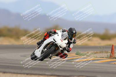 media/Jan-15-2023-SoCal Trackdays (Sun) [[c1237a034a]]/Turn 15 (1pm)/